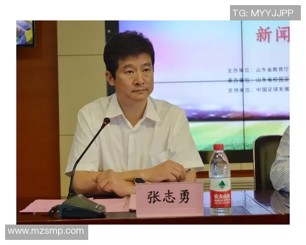 先锋联足球引领新潮流助力青少年成长与发展 先锋联足球引领新潮流助力青少年成长与发展