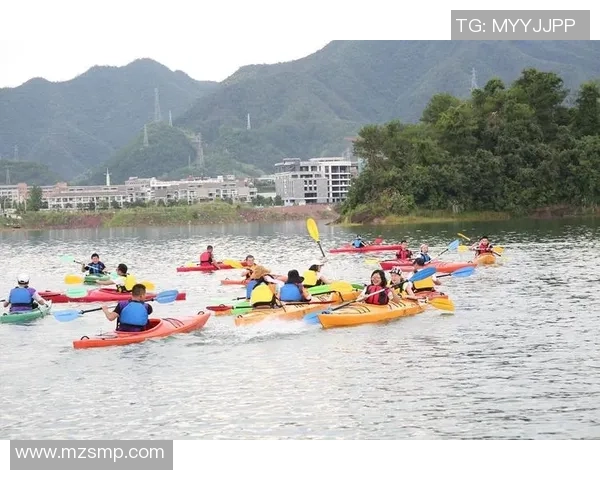 夏日激情足球盛宴点燃青春热血激情与梦想的碰撞