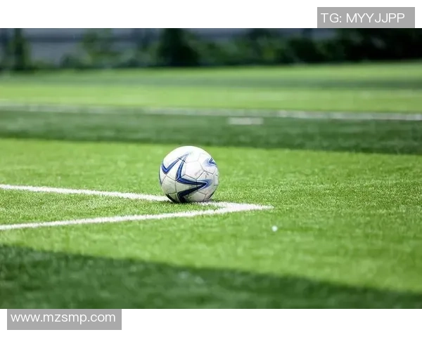 喜扑足球带你领略激情四溢的绿茵场，尽享团队合作与竞技魅力的完美结合